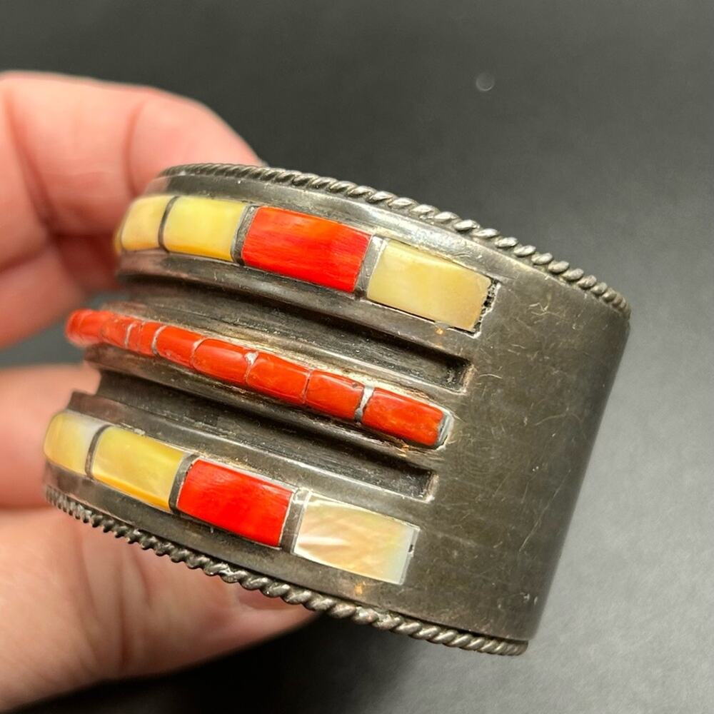 925 Sterling silver coral MOP inlay cuff bracelet #396 Native American Zuni 125g - Picture 16 of 16